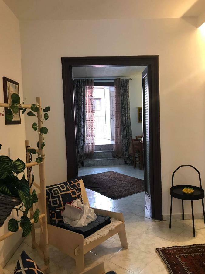 4 Passi Casa Vacanza ปาแลร์โม ภายนอก รูปภาพ
